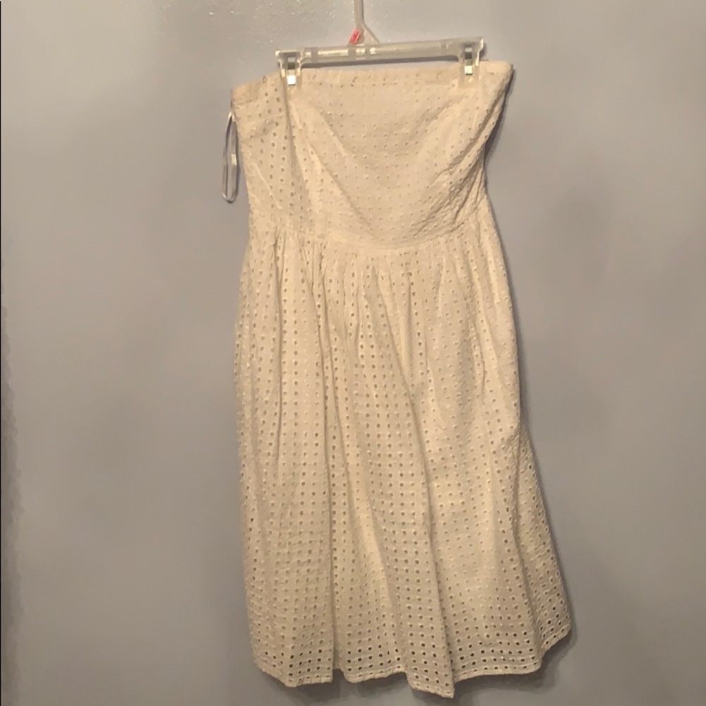 Cute strapless dress